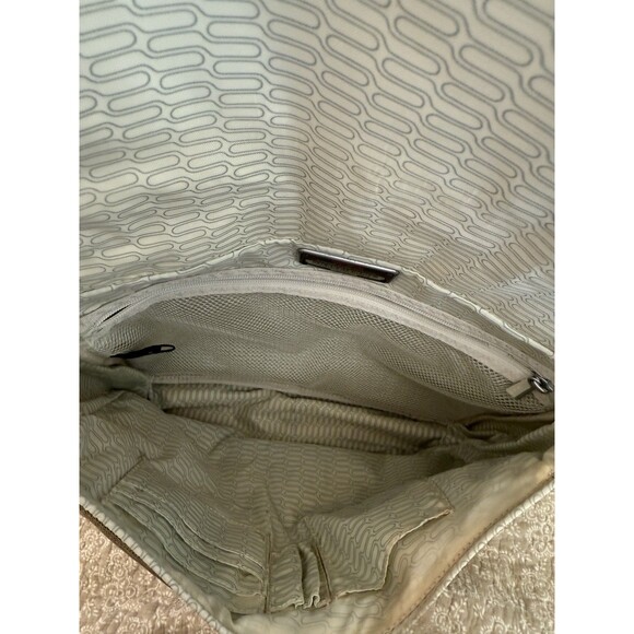 Tumi Messenger Bag Olive Green Excellent condition - Picture 4 of 9